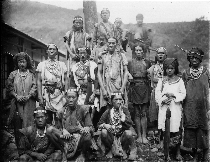 Bunun_by_Torii_Ryuzo Bunun in 1900. Photograph by Torii Ryūzō.